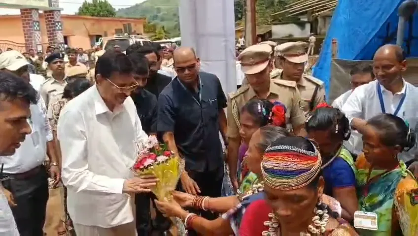 Odisha Governor Hari Babu Kambhampati visits Bondaghati
