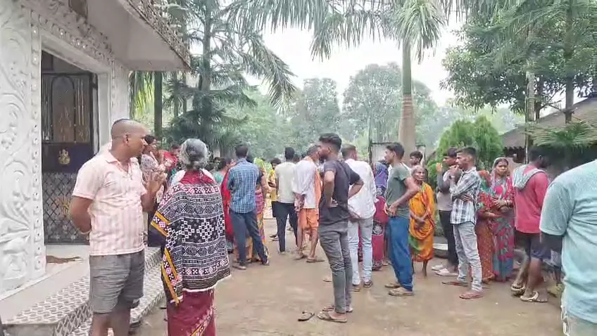 ନବବଧୂର ଝୁଲନ୍ତା ମୃତଦେହ ଉଦ୍ଧାର, ହତ୍ୟା ଅଭିଯୋଗ ଆଣିଲେ ପରିବାର ଲୋକେ