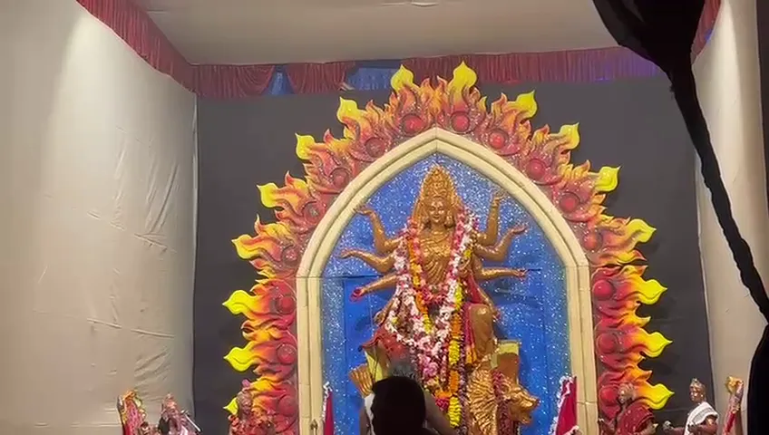 The Puja Pandal of Sagarpada, Balangir is mesmerizing Devotee with its unique design