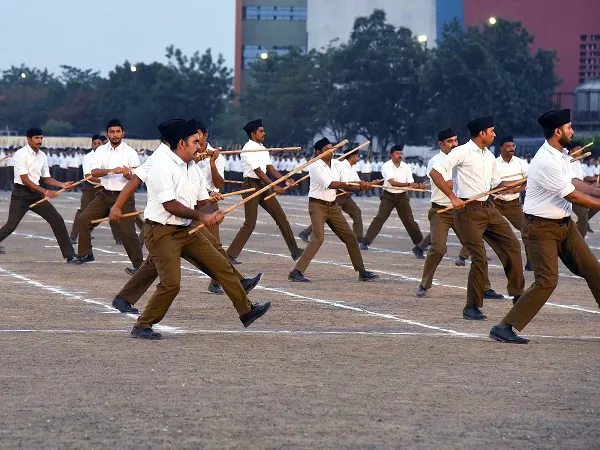 ସଂଘର ସ୍ୱୟଂସେବକଙ୍କୁ ହେପାଜତକୁ ନେଲା ତାମିଲନାଡ଼ୁ ପୋଲିସ, ସରକାରୀ ସ୍କୁଲରେ ଶାଖା ଲଗାଇବା ଅଭିଯୋଗ; ବିଜେପିର ବିରୋଧ