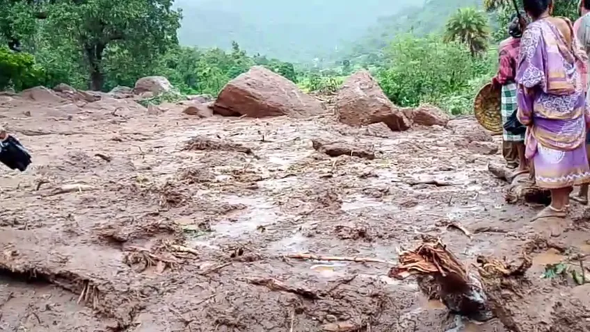 Heavy rain and landslides in various parts of Mohana block