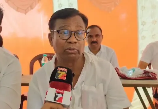 ‘ଅନେକ ସମସ୍ୟା ଭିତ​‌ରେ ରହିଛନ୍ତି ନୂଆପଡ଼ା ଜନସାଧାରଣ’; ନୂଆପଡ଼ା ଉପନିର୍ବାଚନ ପ୍ରସଙ୍ଗରେ ପ୍ରତିକ୍ରିୟା ରଖି କହିଲେ ପିସିସି ସଭାପତି