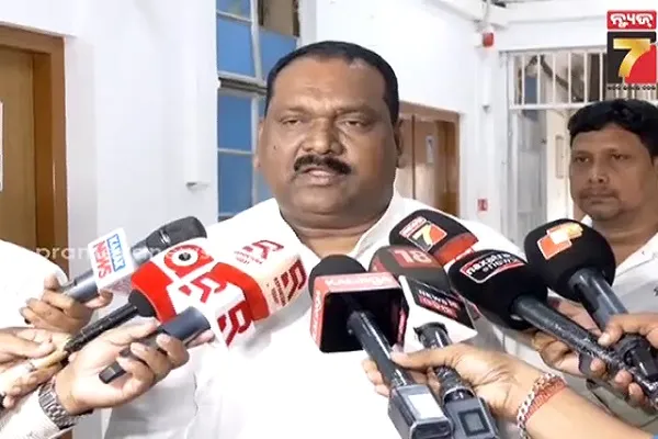 tiktok-user-of-ahmedabad-get-married-and-now-husband-wants-talaq