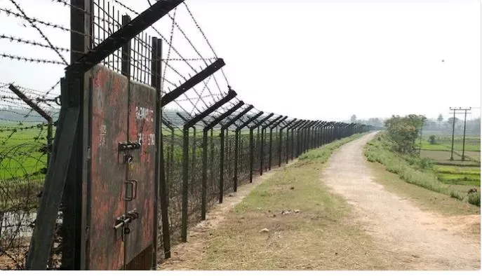  ଗ୍ରାମବାସୀଙ୍କୁ ଆକ୍ରମଣ ପରେ ୩ ବାଂଲାଦେଶୀଙ୍କୁ ତ୍ରିପୁରାରେ ହତ୍ୟା: ବିଗିଡ଼ିଲା କୂଟନୈତିକ ସମ୍ପର୍କ  