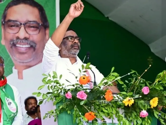 ଫ୍ରେଣ୍ଡଲି ଫାଇଟ୍ ନୁହେଁ, ଶତ୍ରୁ ତ... ବିହାରରେ ମହାମେଣ୍ଟରୁ ଅଲଗା ହୋଇ ହୁଙ୍କାର ଭରିଲା ଜେଏମଏମ