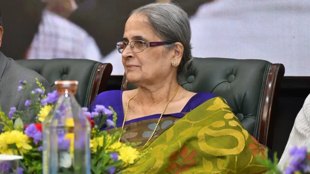 ଅଷ୍ଟମ ବେତନ ଆୟୋଗ ଅଧ୍ୟକ୍ଷା ରଞ୍ଜନା ପ୍ରକାଶ ଦେସାଇ ଜାଣନ୍ତୁ କିଏ? କରିବେ କର୍ମଚାରୀଙ୍କ ବେତନ ବୃଦ୍ଧି ସୁପାରିସ