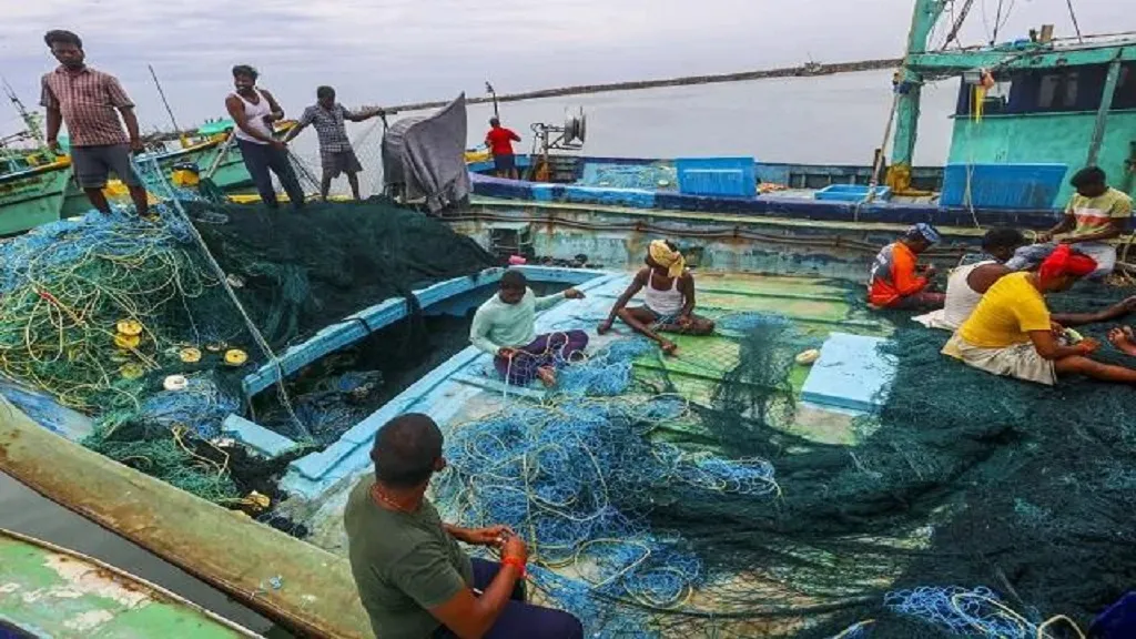 ଶ୍ରୀଲଙ୍କା ନୌସେନା ଦ୍ୱାରା ୩୫ ଭାରତୀୟ ମତ୍ସ୍ୟଜୀବୀ ଗିରଫ, ୪ ନୌକା ଜବତ 