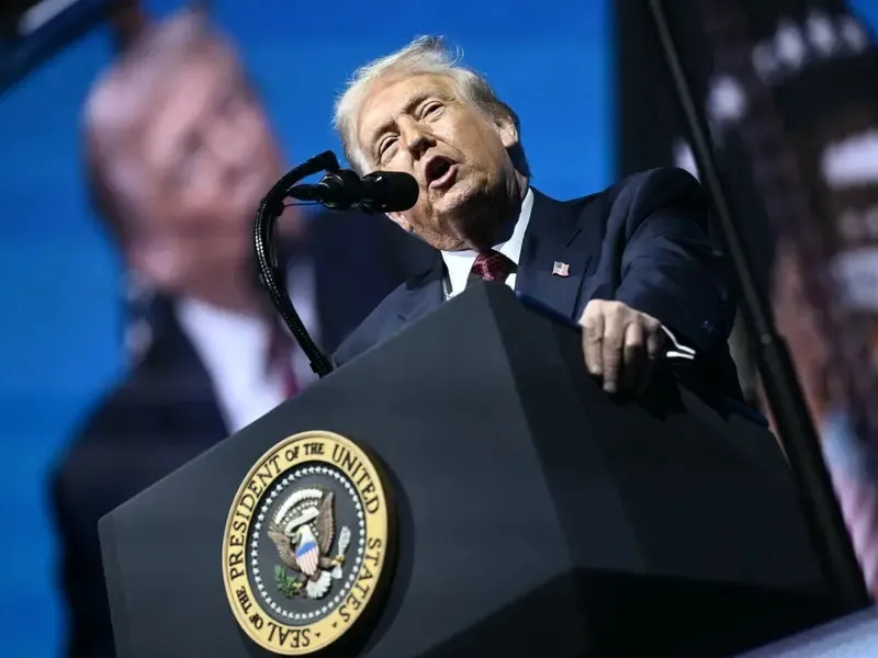 ବୟାନ ବଦଳାଇଲେ ଟ୍ରମ୍ପ୍ : କହିଲେ ଭାରତ-ପାକ୍ ସଙ୍ଘର୍ଷରେ ଖସିଛି ୮ ଫାଇଟର୍ ଜେଟ୍