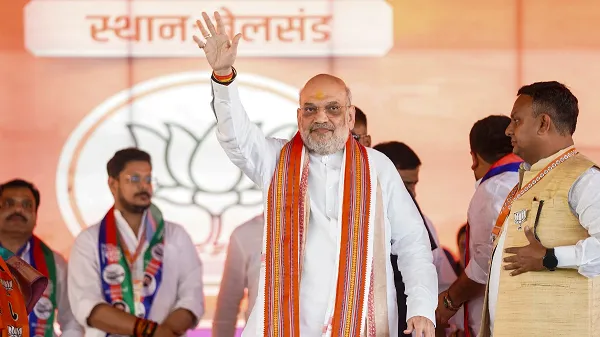 ‘ସେନାର ଯବାନଙ୍କ ଜାତି-ଧର୍ମ ପଚାରିବା ଉପରେ ଲାଜ ଲଗିବା ଦରକାର’, ବିହାରରେ ରାହୁଲଙ୍କ ଉପରେ ବର୍ଷିଲେ ଅମିତ୍ ଶାହ