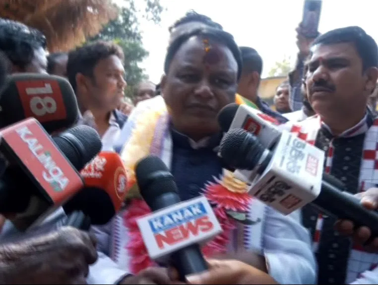 users-are-migrating-to-other-chats-app-from-whatsapp