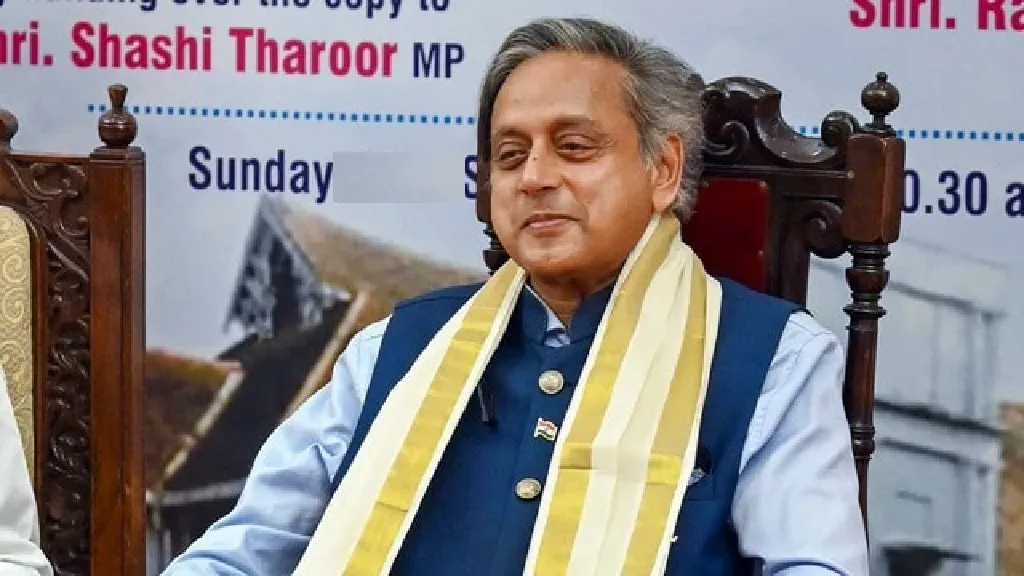 ଆଡଭାନୀଙ୍କ ପ୍ରଶଂସା କରି ସମାଲୋଚିତ ହେଉଥିବା ଶଶି ଥରୁରଙ୍କ ଆସିଲା ଜବାବ, ଜାଣନ୍ତୁ କହିଲେ କ’ଣ? 