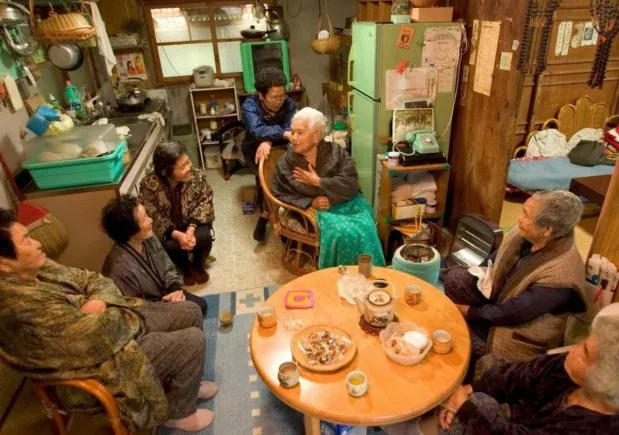 villagers-strike-in-front-of-tehsil-office-in-nayagarh