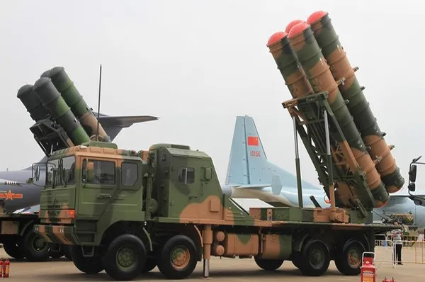 ବିଶ୍ବକୁ HQ-20 ଏୟାର ଡିଫେନ୍ସ ମିସାଇଲ୍ ସିଷ୍ଟମ ଦେଖାଇଲା ଚୀନ୍