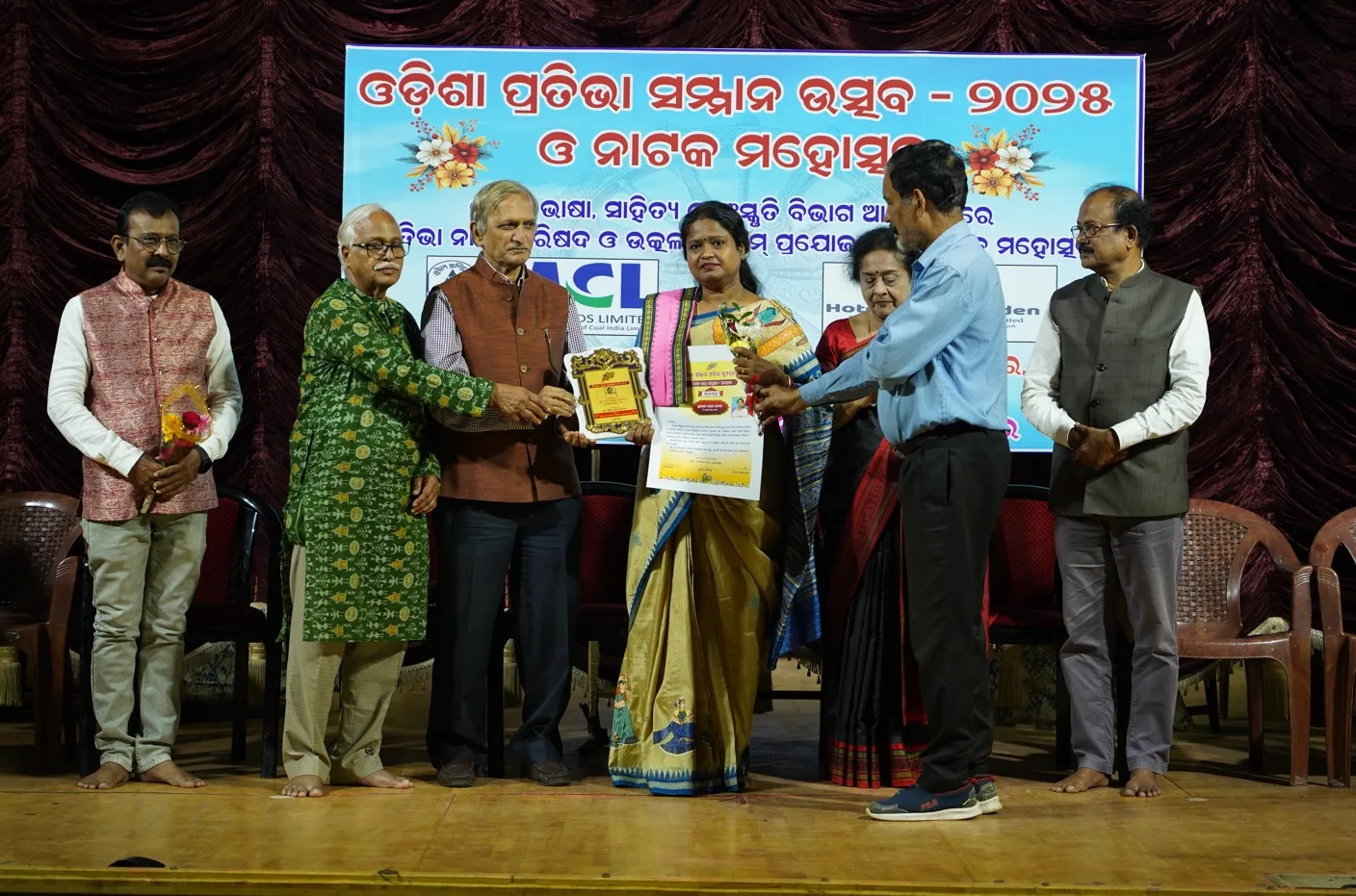 anna-hazare-will-go-on-hunger-strike-from-2nd-october