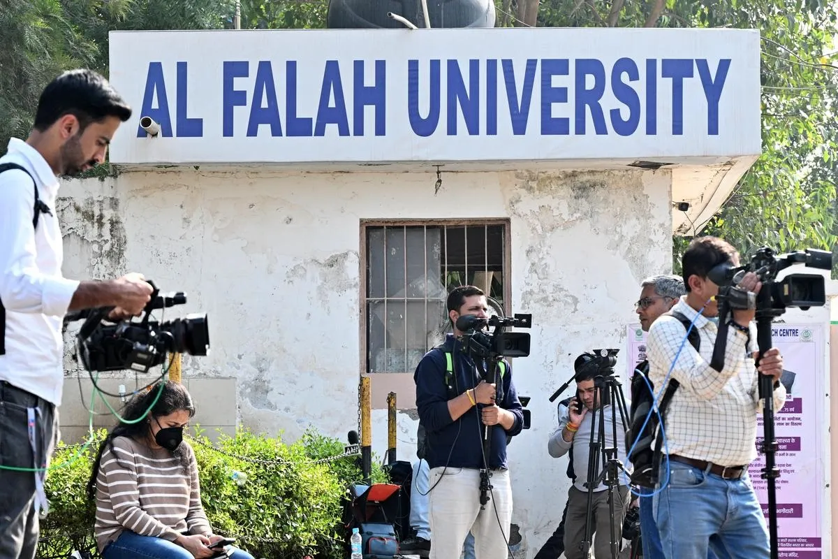 ଅଲ ଫଲାହରେ ପଶିଲା ଇଡି : ୨୫ଟି ଜାଗାରେ ଚାଲିଛି ରେଡ୍