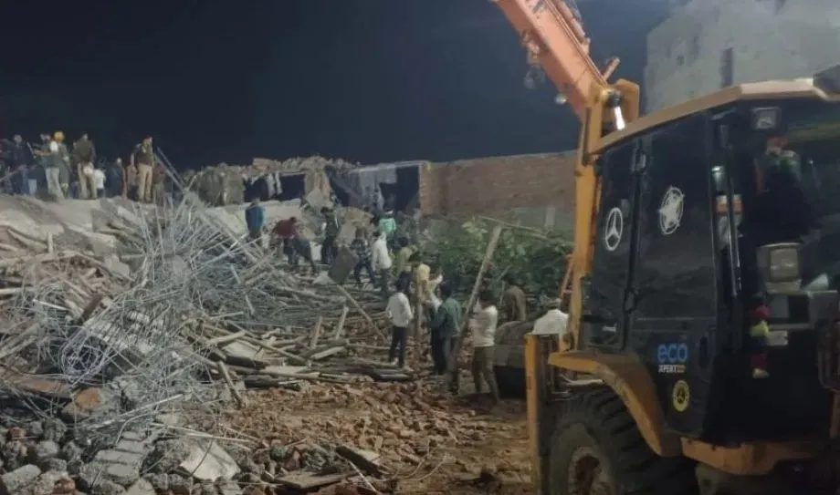 ଉତ୍ତର ପ୍ରଦେଶରେ ଭୁଶୁଡିଲା ବିଲ୍ଡିଂ;  ୪ ମୃତ, ୭ ଆହତ ହସ୍ପିଟାଲରେ ଭର୍ତ୍ତି