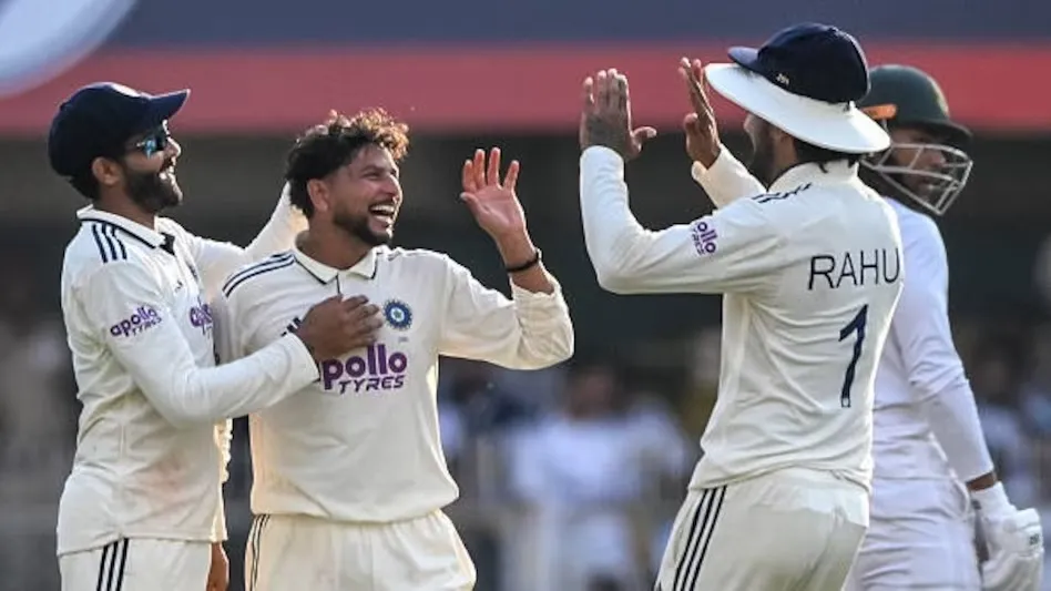 ଗୌହାଟୀ ଟେଷ୍ଟ: ପ୍ରଥମ ଦିନର ଖେଳ ସମାପ୍ତ, ଦକ୍ଷିଣ ଆଫ୍ରିକା ୨୪୭/୬, କୁଲଦୀପଙ୍କୁ ୩ ଓ୍ଵିକେଟ୍ 