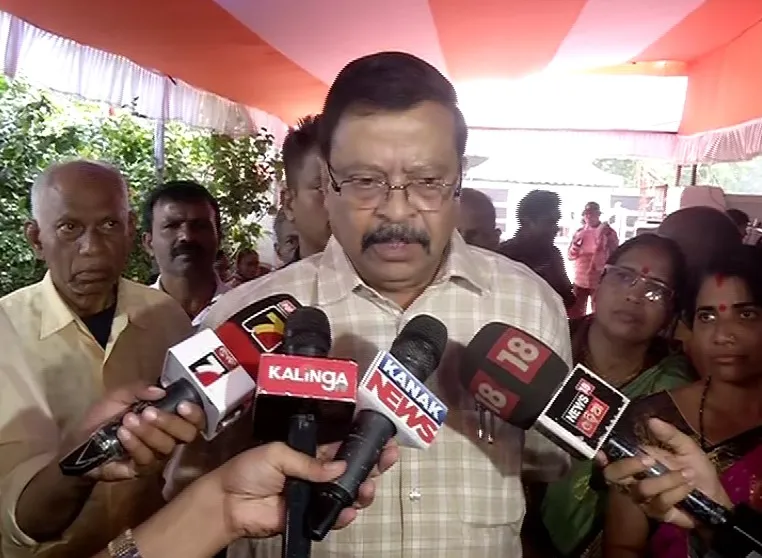 pm-modi-inaguarate-manali-atal-rohtang-tunnel