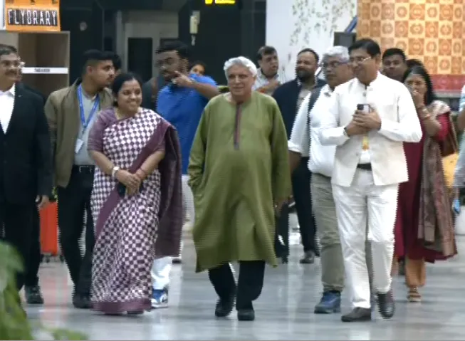 all-hostages-rescued-from-hijacked-train-28-soldiers-killed-in-encounter-in-pakistan-c