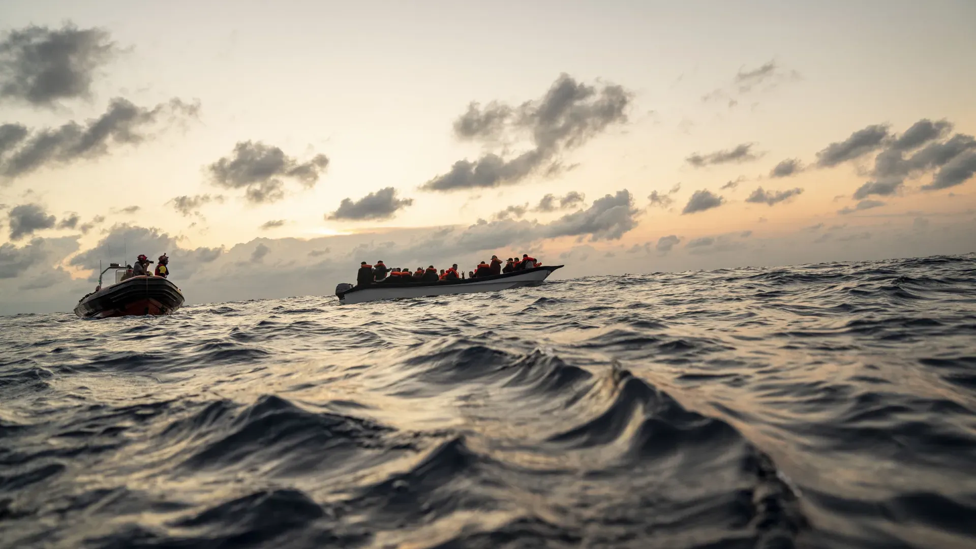 କଙ୍ଗୋରେ ବଡ଼ ଦୁର୍ଘଟଣା; ସମୁଦ୍ରରେ ଡଙ୍ଗା ଓଲଟି ୨୦ ମୃତ, ଅନେକ ନିଖୋଜ