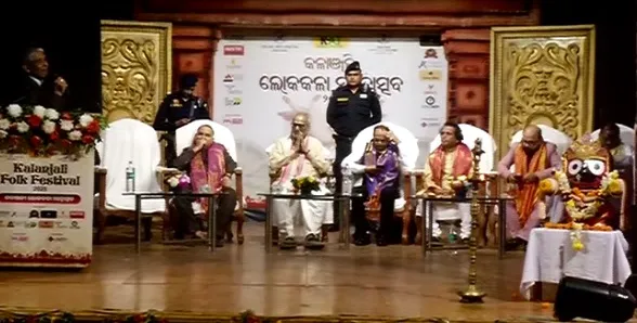 r-ashwin-got-a-chance-to-play-after-4-years-said-about-dravid-i-am-waiting-for-him