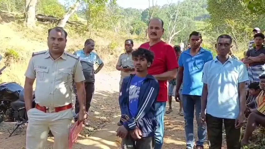 case-against-100-for-welcoming-man-who-beat-corona-in-aurangabad