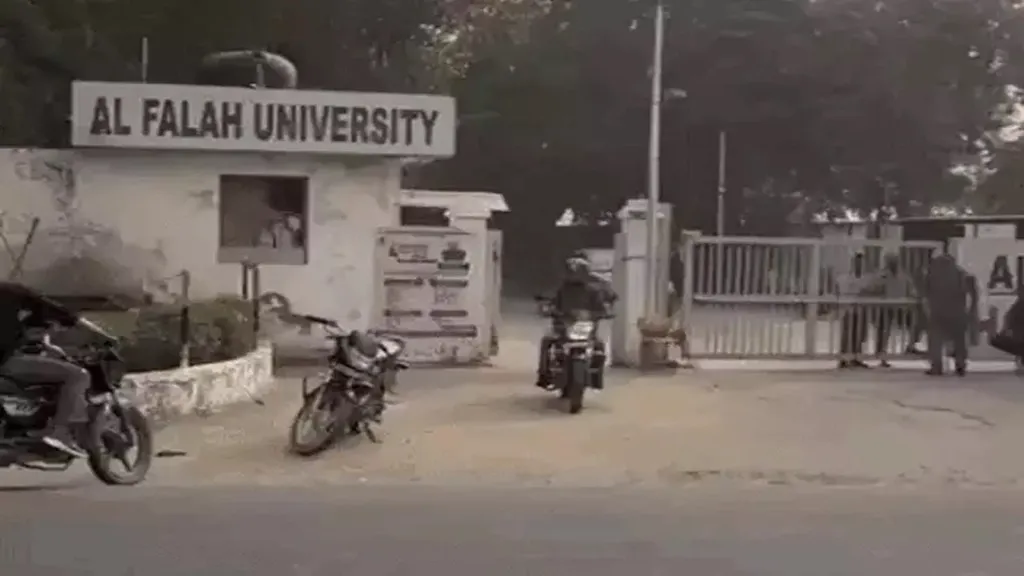 ଅଲ ଫଲାହ ୟୁନିଭର୍ସିଟି ଛାତ୍ର ଓ ଷ୍ଟାଫଙ୍କୁ ଘର ଭଡ଼ା ଦେଉ ନାହାନ୍ତି ଲୋକେ, ବାହାରିବାକୁ କରୁଛନ୍ତି ବାଧ୍ୟ 