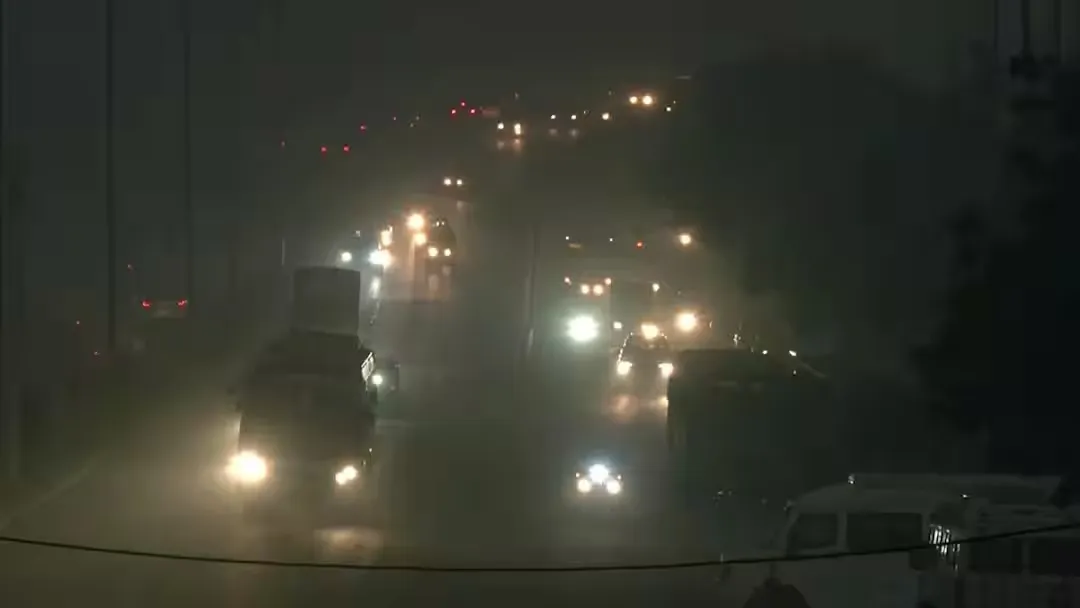 shyam-chaurasia-gadgets-for-women-safety-attracts-people