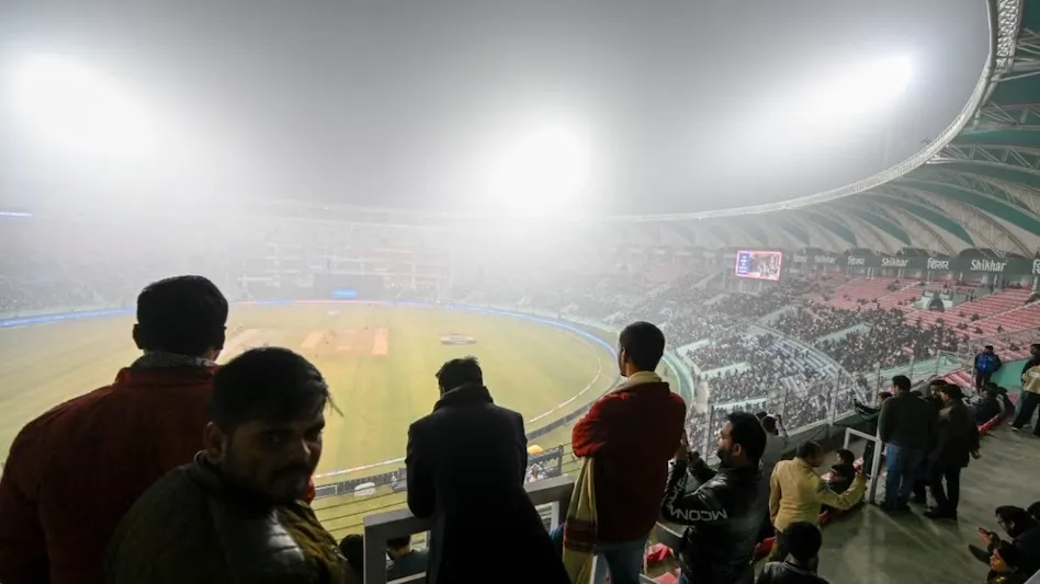 earthquake-in-japan-seven-dead-and-dozens-more-trapped-in-homes