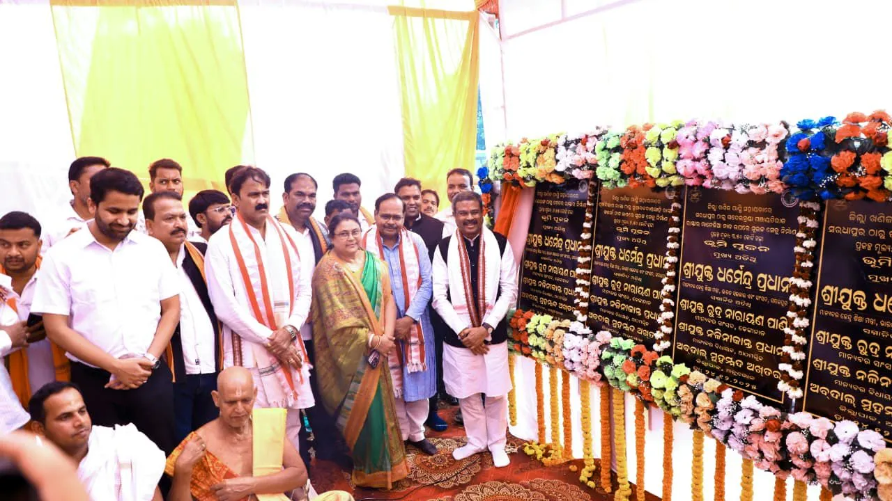 eviction-at-accused-md-sonu-house-in-jharsuguda