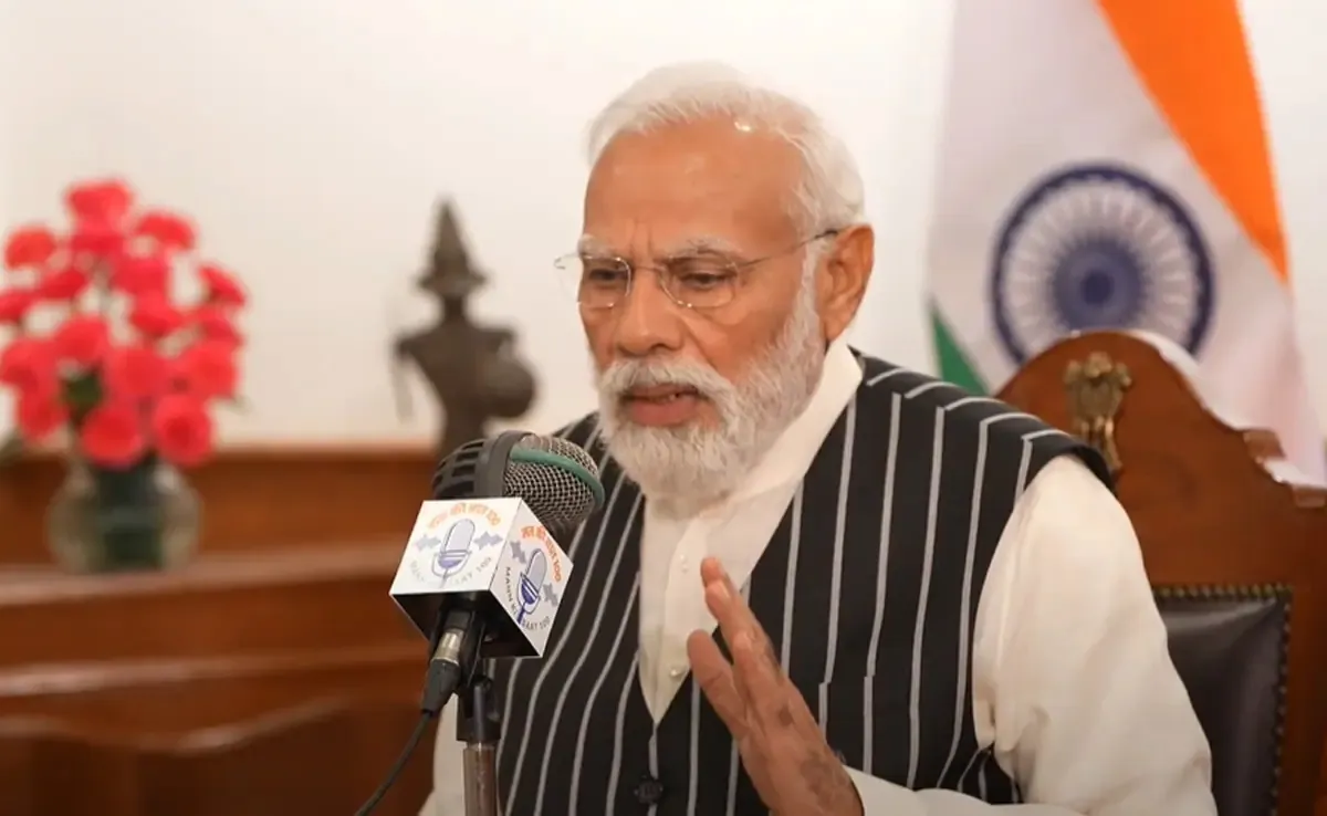 four-generations-of-ambanis-take-the-holy-dip-at-maha-kumbh-