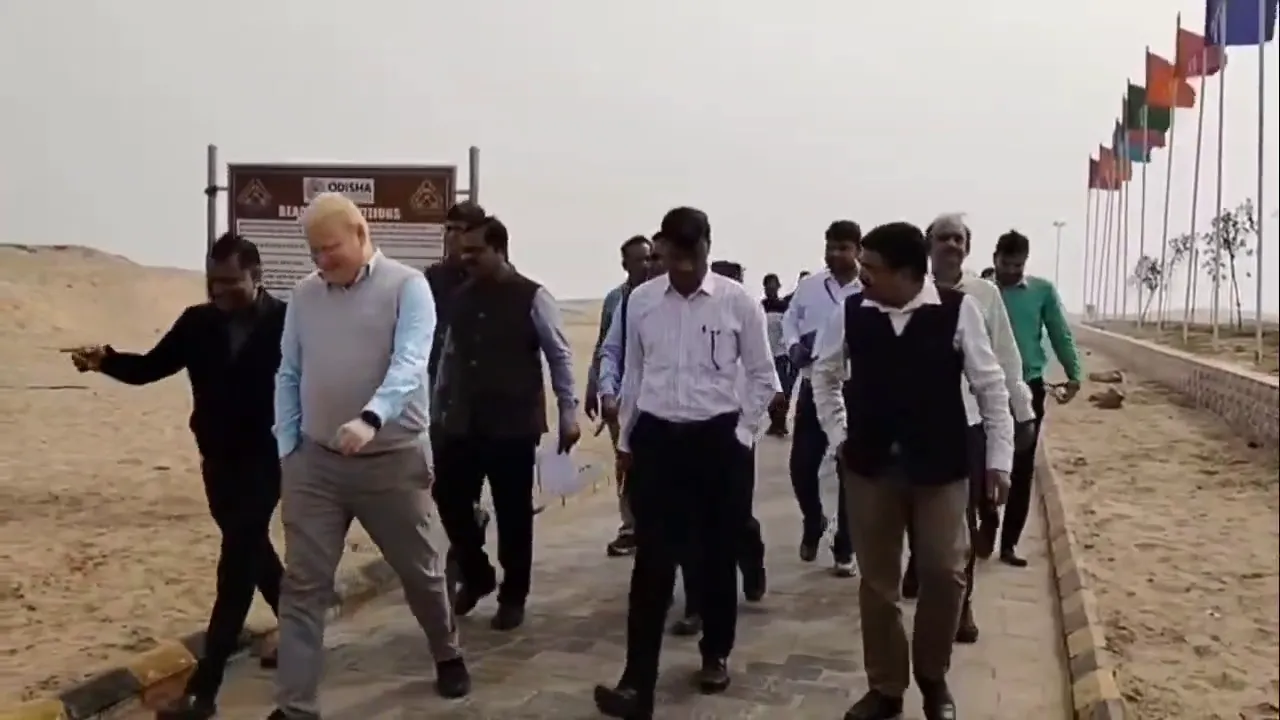 anuska-missed-virat-on-their-3rd-anniversary-and-share-a-special-message