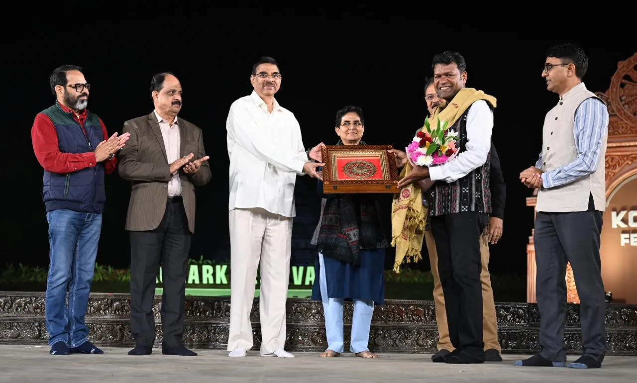 text-engineering-work-drug-trafficking-arrested-3