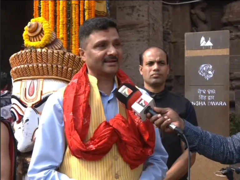 immigrants-may-return-district-collector-be-prepared-increase-oxygen-and-beds