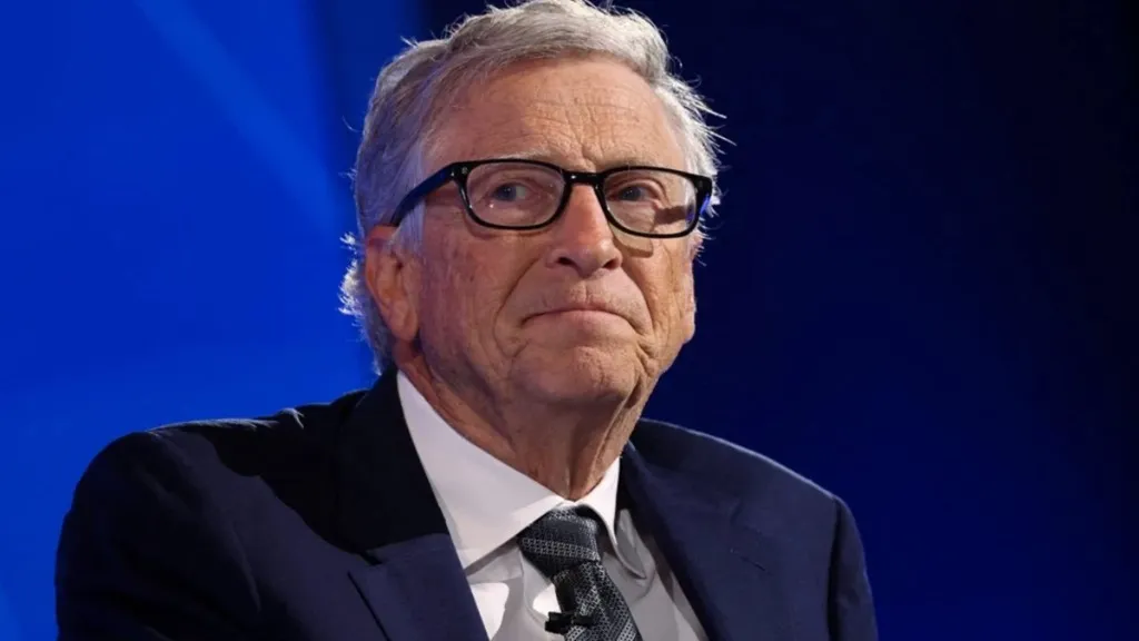 i-cant-drive-it-anymore-the-pilot-got-off-the-train-leaving-the-mahakumbh-special-