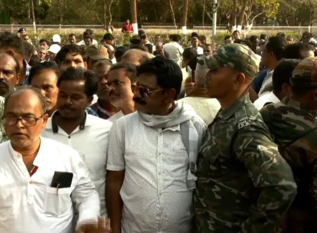 delhi-lieutenant-governor-5-day-mandatory-institutional-quarantine-order-for-covid-19-patients-withdrawn