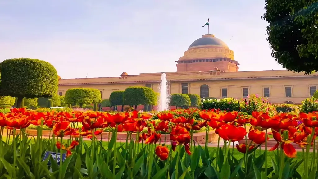 Rashtrapati Bhavan's Amrit Garden to open from February 3rd.
