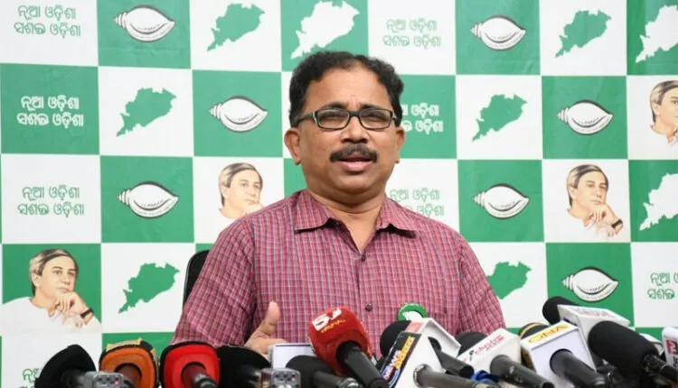 sc-verdict-on-permanent-commission-for-women-officers-in-navy-today