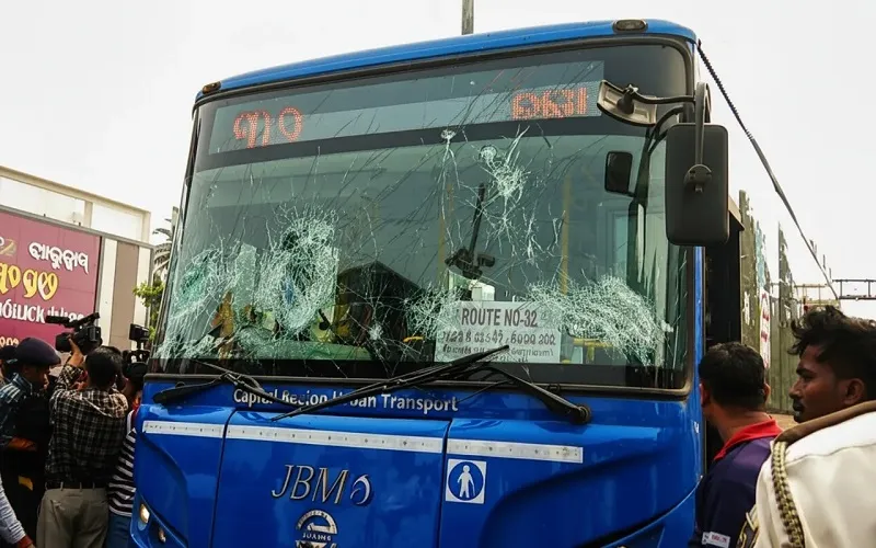 man-injured-in-bear-attack-in-telkoi-of-keonjhar