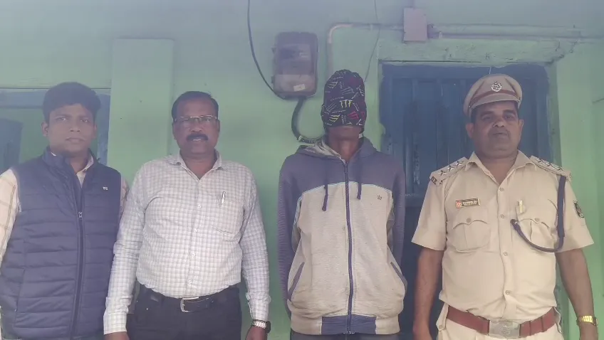 ed-raid-on-kolkatas-businessman-house-found-7-crore-cash