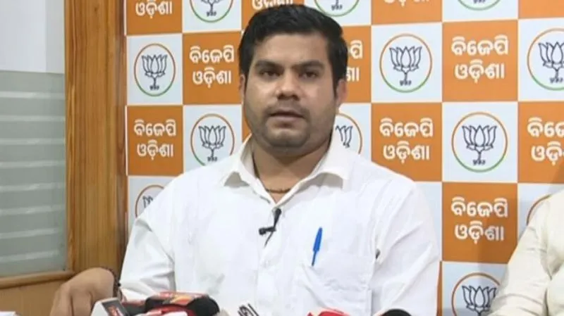 ଉଚ୍ଚଶିକ୍ଷାରେ ବିରୋଧୀଙ୍କ 'ମିଛ ନେରେଟିଭ୍'କୁ କାଉଣ୍ଟର କଲା ବିଜେପି, ପ୍ରଶ୍ନ କଲେ ୭୦ ବର୍ଷର ହିସାବ
