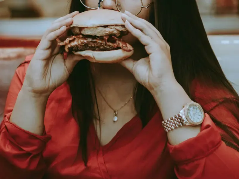 Meat vs Vegetarian Diet: What New Study Says About Living to 100
