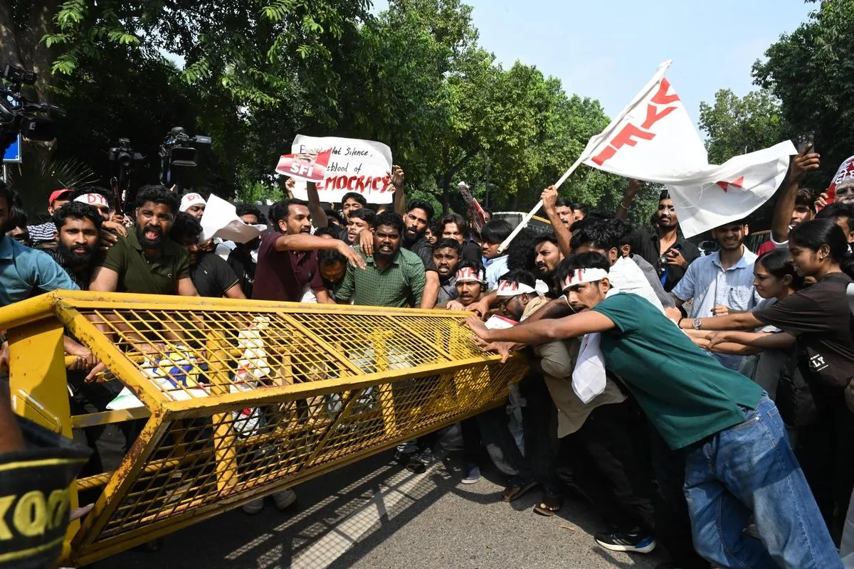 sir protest