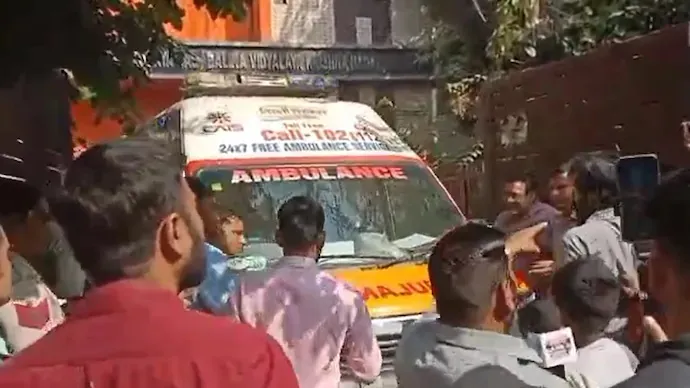  Class 12 Girl Student Commits Suicide Inside School Premise in Shahdara
