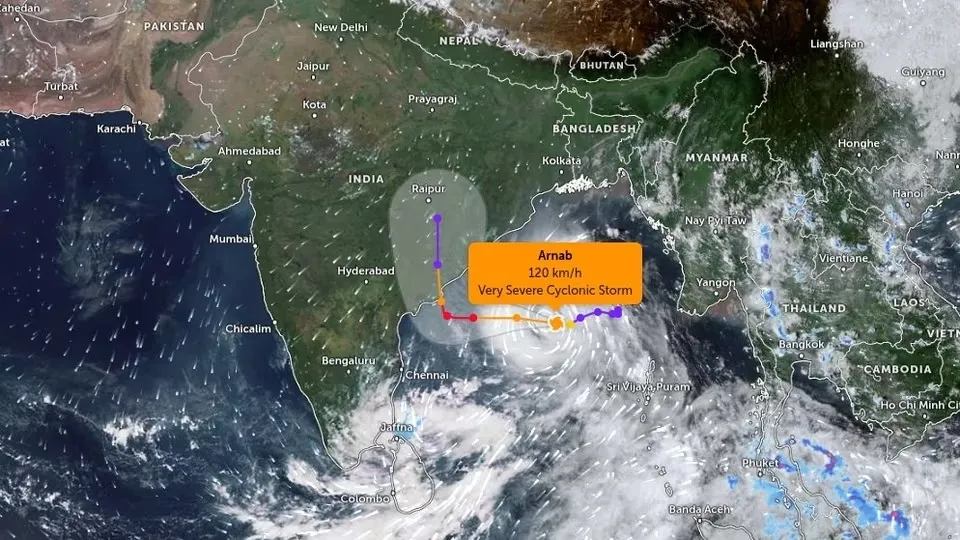Odisha Health Dept Reviews Preparedness for Impending Cyclone, Issues Directives
