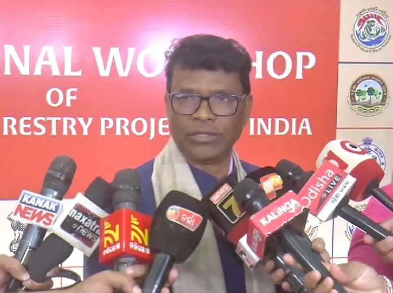 congress-walkout-from-parliament-defense-panel-meeting