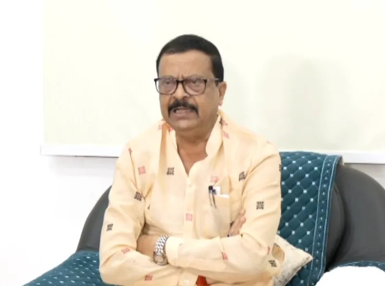 youth-jumped-off-from-bhubaneswar-aiims-hospital-died