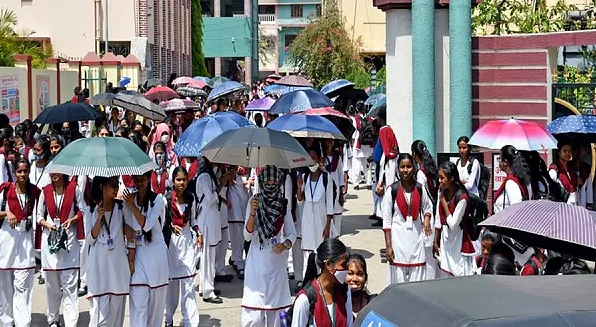 ଗ୍ରୀଷ୍ମ ମୁକାବିଲା ପାଇଁ ଜିଲ୍ଲା ଶିକ୍ଷା ଅଧିକାରୀମାନଙ୍କୁ ବିଭାଗର ଚିଠି, ପାନୀୟ ଜଳ ଓ ORS ପ୍ୟାକେଟ୍ ରଖିବା ପାଇଁ ନିର୍ଦ୍ଦେଶ