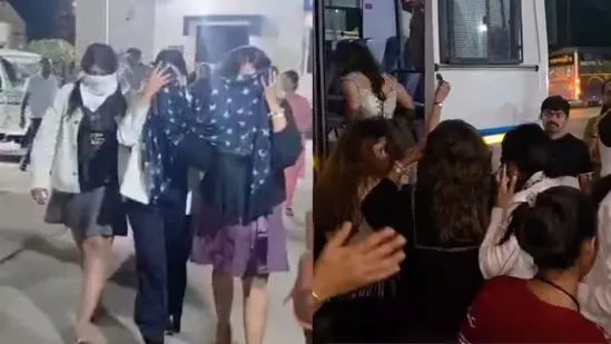 villager-protest-agaist-nh-official