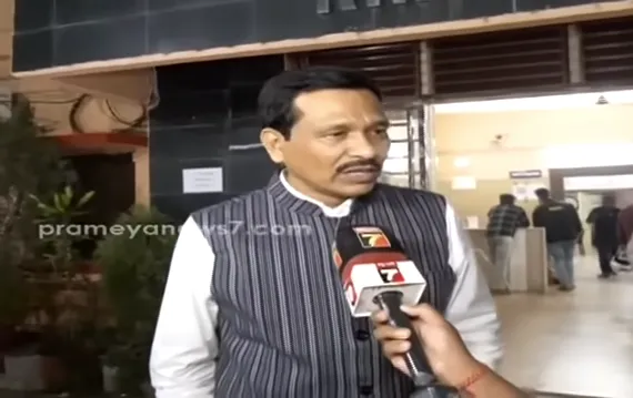 flower-exhibition-held-at-ekamra-kanan-extend-one-day